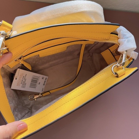 MICHAEL KORS Selma Stud Leather Medium Messenger Crossbody Sunflower $248 NWT - Picture 9 of 10